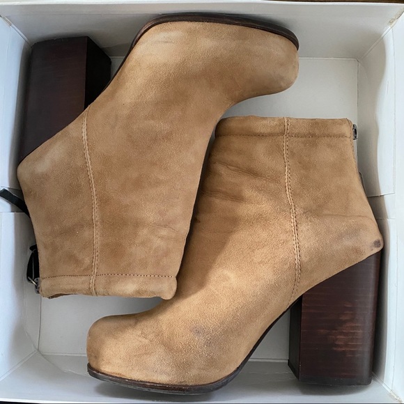 Jeffrey Campbell Rumble Suede Booties Size 8 - Picture 2 of 5